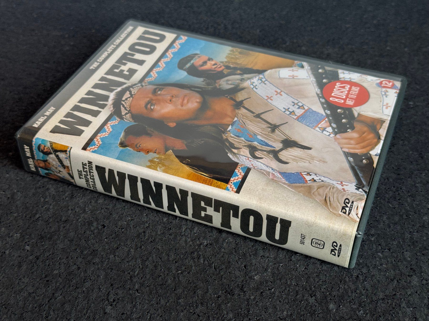 Tutti i DVDs: WINNETOU DVD EN/DE "The Complete Collection" 8 Disc's – Usato da Fribourg venduto da tschjoly 8