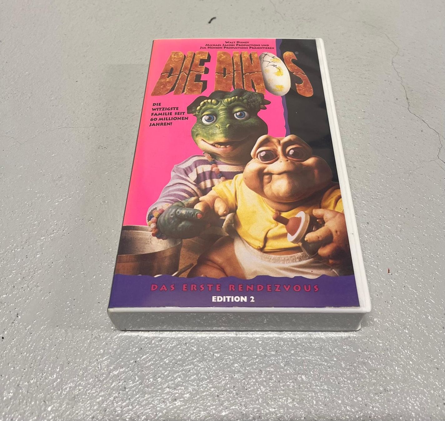 Tutti i VHS: Die Dinos - Das erste Rendezvous VHS Kassette Edition 2 – Usato da Seftigen venduto da cha_h7jt
