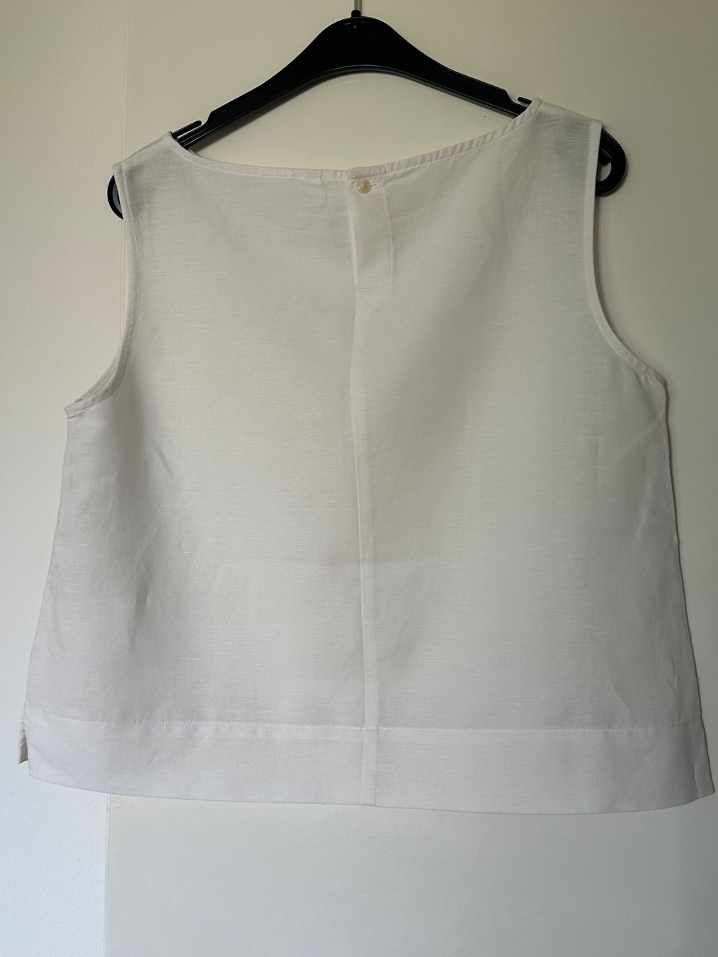 Tops: Uniqlo Top weiss NEU – Neu (gemäss Beschreibung) aus Zürich von ong8 1