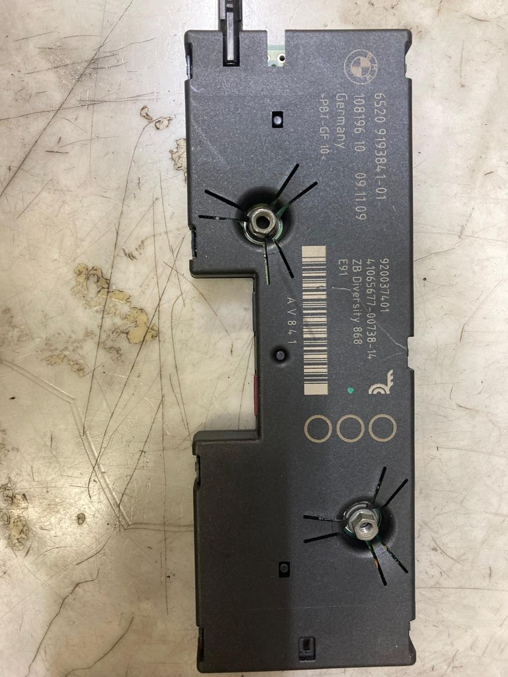 BMW Tutti pezzi di ricambio auto: Antenna Bluetooth BMW E91 usata - getestet und I.O. – Usato da Sementina venduto da micheluccionep