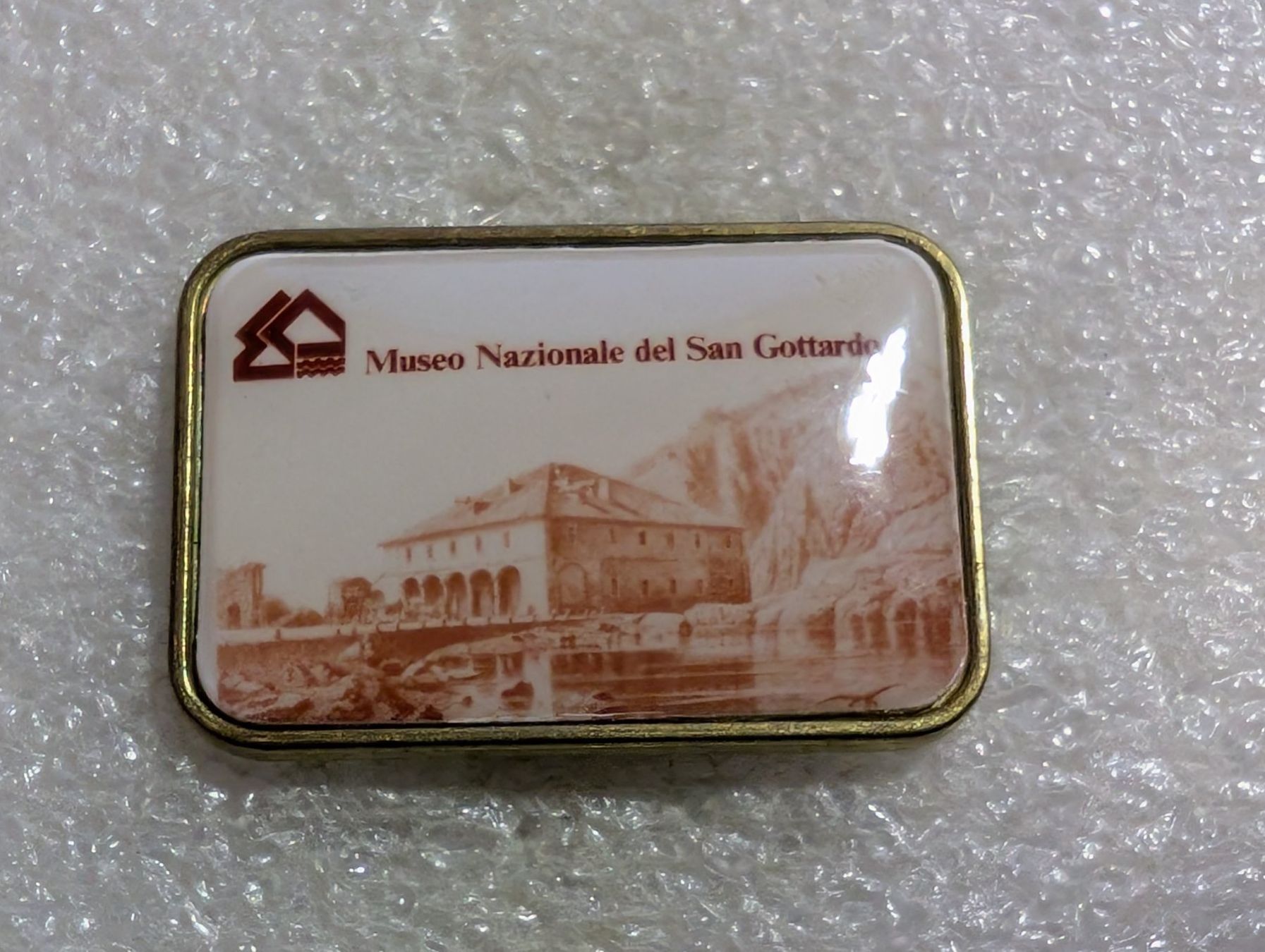 Plaketten & Abzeichen: Ansteckpin 234: San Gottardo Musee – Gebraucht aus Oppligen von Pin-Fall-Shop