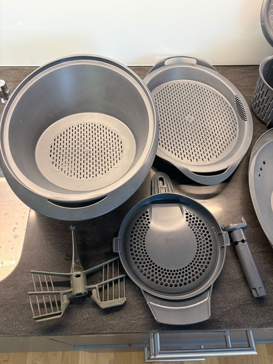 Thermomix Küchengeräte: Vorwerk Thermomix TM6 – Gebraucht aus Zürich von mar_h7x7 3