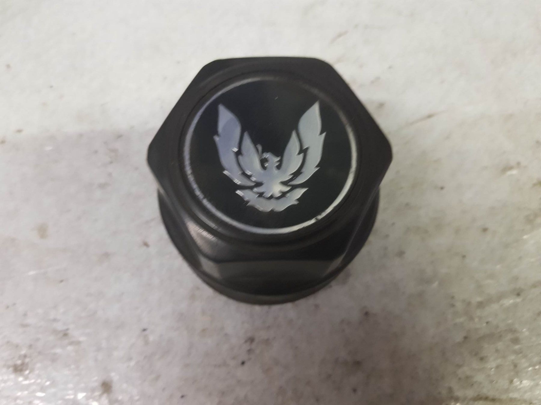 Pontiac Alle Autoersatzteile: 1 Radnabendeckel,  82-92 Pontiac Firebird – Gebraucht aus Niedergösgen von usc_2h5n