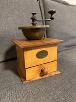 Peugeot Kaffeemühle Vintage Holz, funktionstüchtig