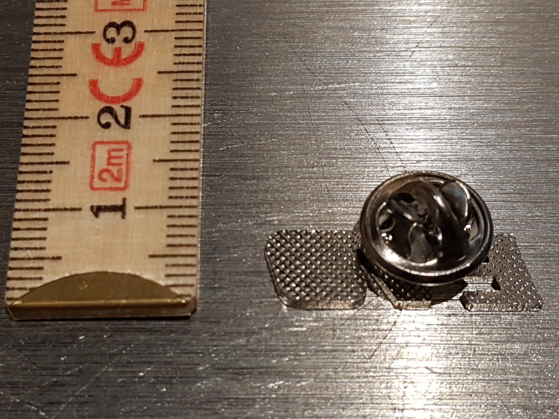 Placchette & Badge: EVO Pin – Usato da Bischofszell venduto da worldoftoday 1