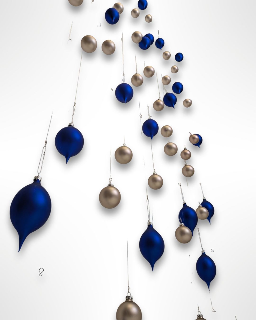 Toutes les décorations: Weihnachtskugeln Set Dunkelblau/Gold 60Stk. – D'occasion à Suhr par Restwert_Suhr 2