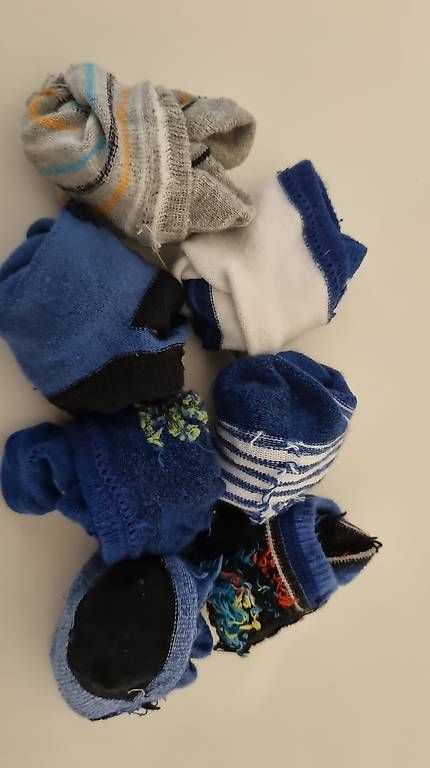 Calze per bambini: Socken Grösse 19 bis 22 – Usato da Dietlikon venduto da Angelika94