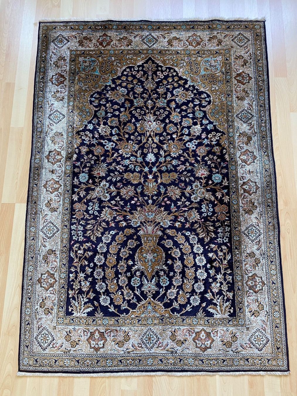 Tappeti: Perserteppich Seide Qom 164x112.cm – Usato da Büron venduto da Filadefia-888