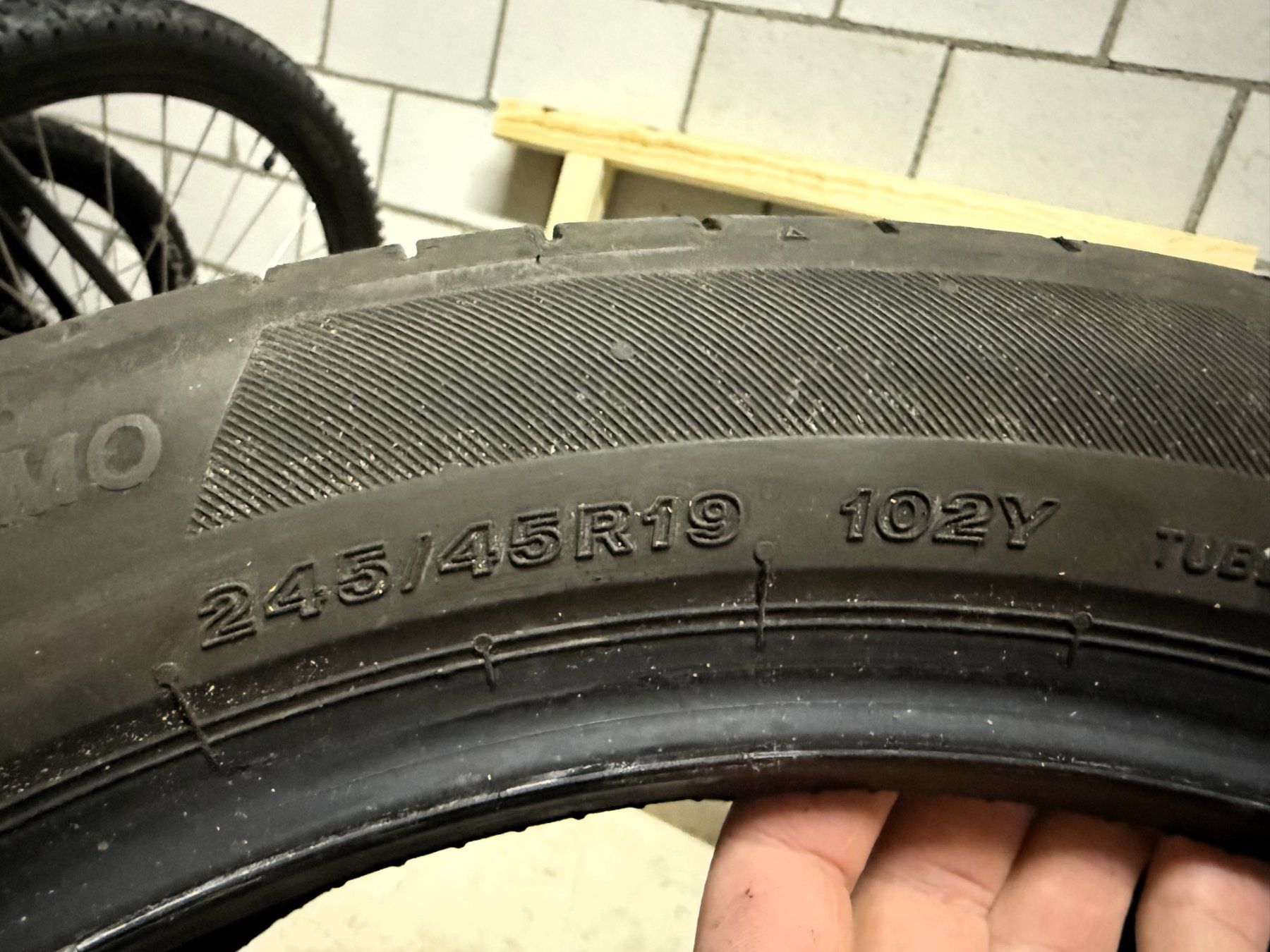 Bridgestone Pneumatici & Ruote complete: Bridgestone Turanza 6 245/45 R19 – Usato da Neftenbach venduto da UPGREAT-IT 2