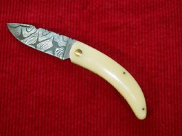 Damaststahl Hirten-Messer mit Knochngriff, Lederetui