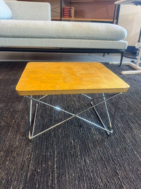 Vitra Tavoli: Vitra Eames LTR Occasional Table blattgold – Usato da Zollikofen venduto da OberliAG
