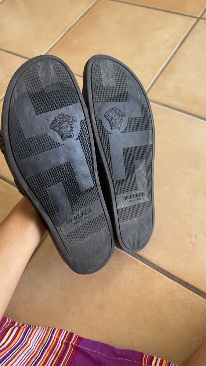 Versace Herrenschuhe: claquette versace noir – Gebraucht aus Lonay von nei_79jc 4