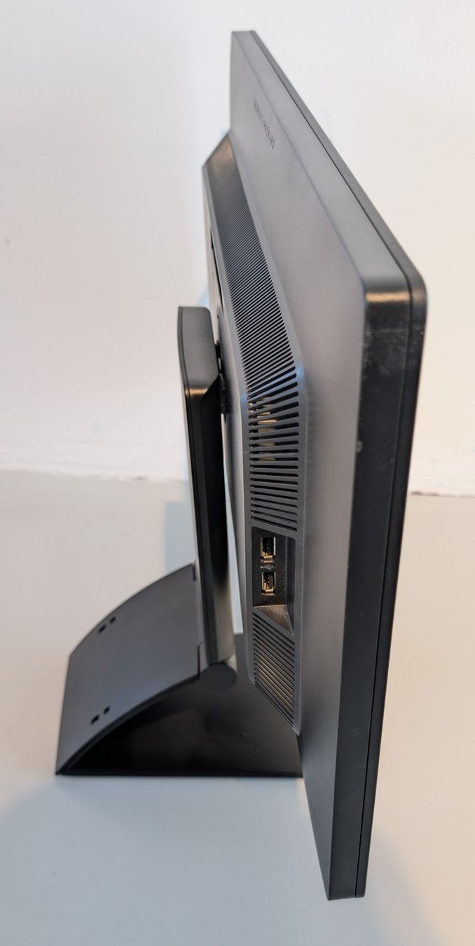 Hewlett Packard Monitor: HP EliteDisplay E231 - 23" Monitor – Usato da Dietlikon venduto da ComdatAG 1