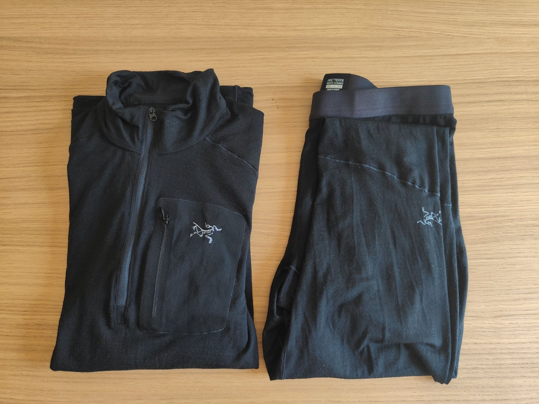 Arcteryx Biancheria intima: Arc'teryx Satoro AR Baselayer Set, M, Merinowolle – Usato da Olten venduto da Gegendiekultur