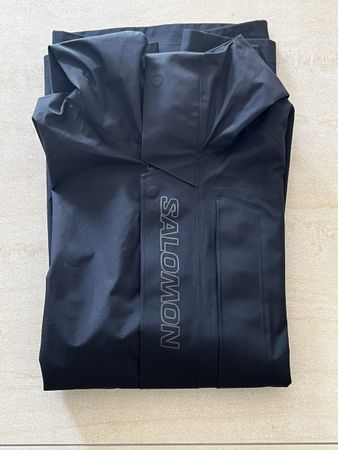 Salomon Gore-Tex Jacke Regenjacke schwarz Grösse M. Neu