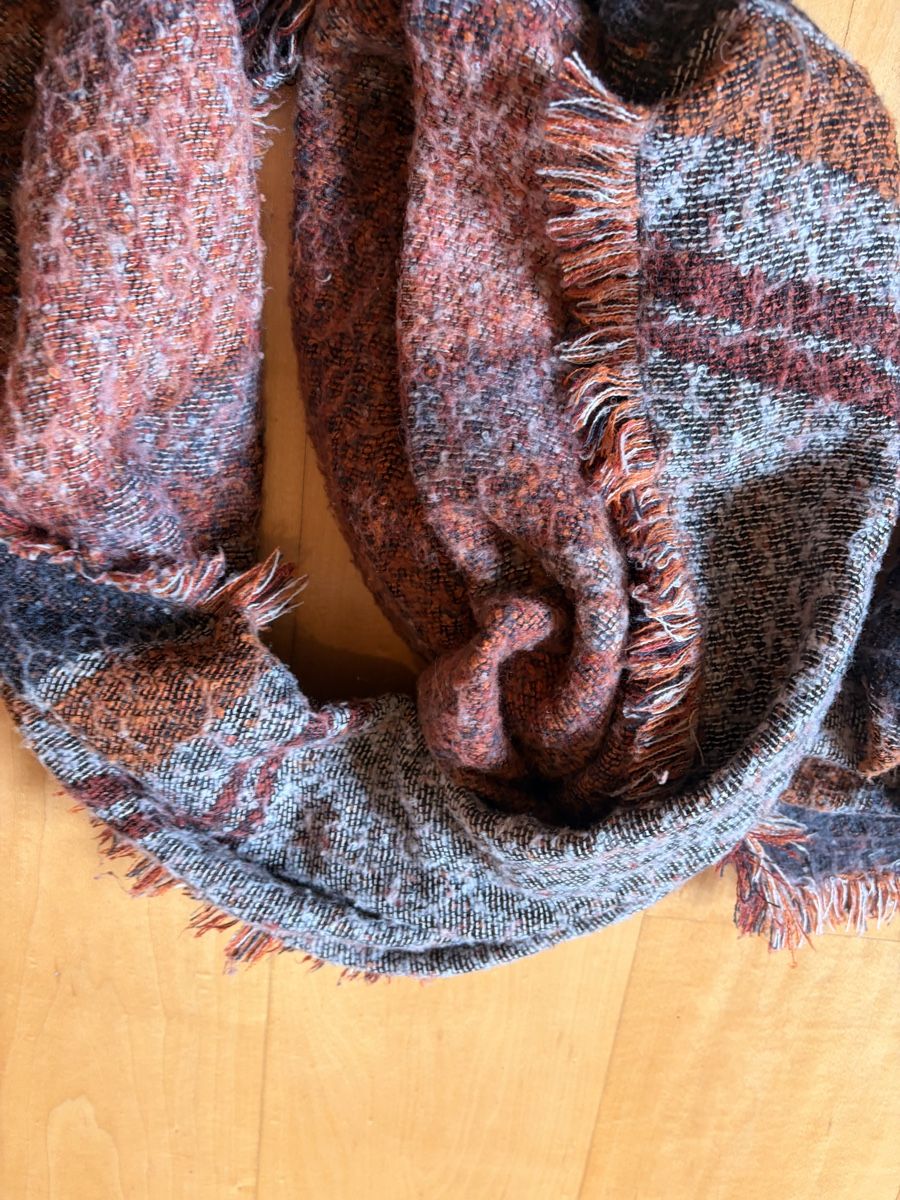Foulard & Sciarpe: Écharpe  – Usato da Lavigny venduto da Lea_9rxv 1