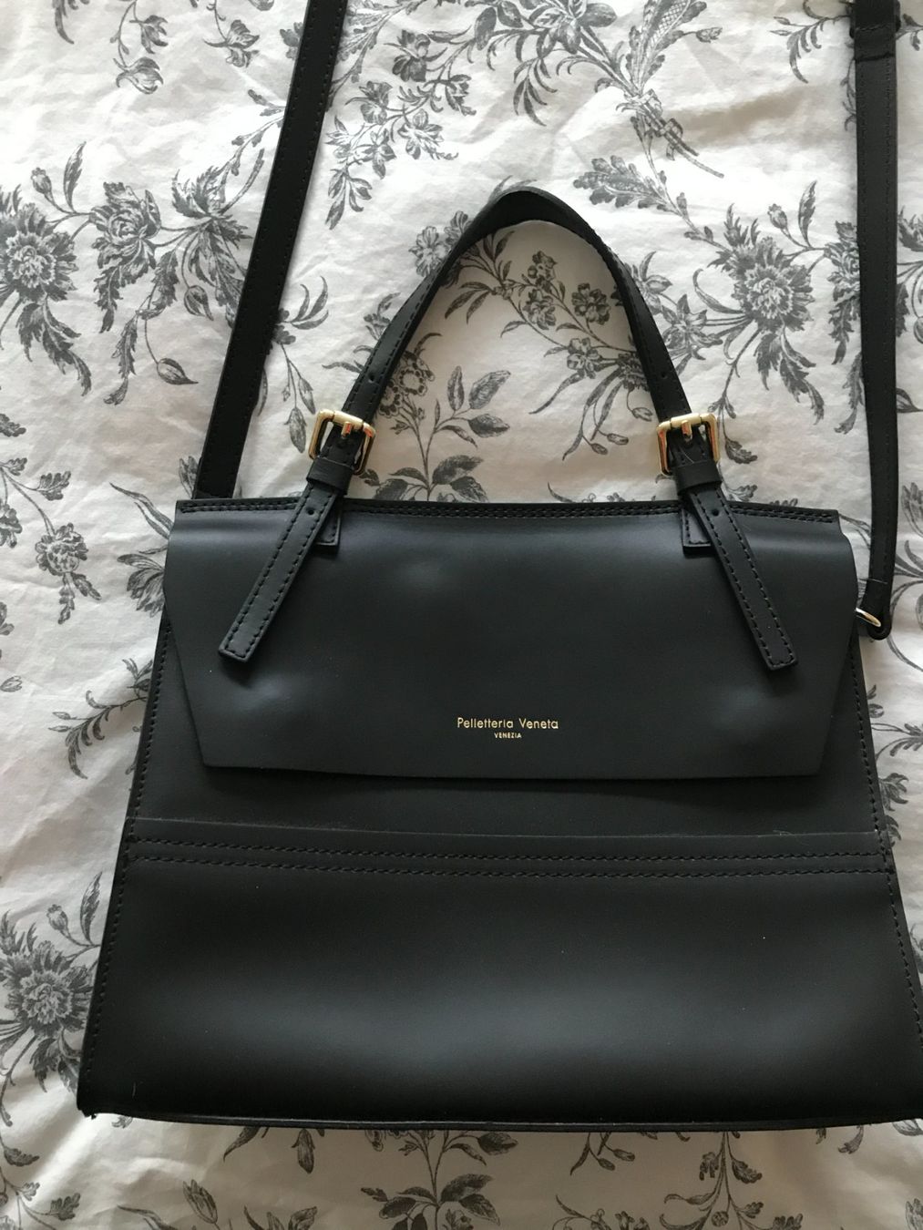 Borse da donna: Pelletteria Veneta Tasche schwarz – Usato da Muttenz venduto da einfach-schoen