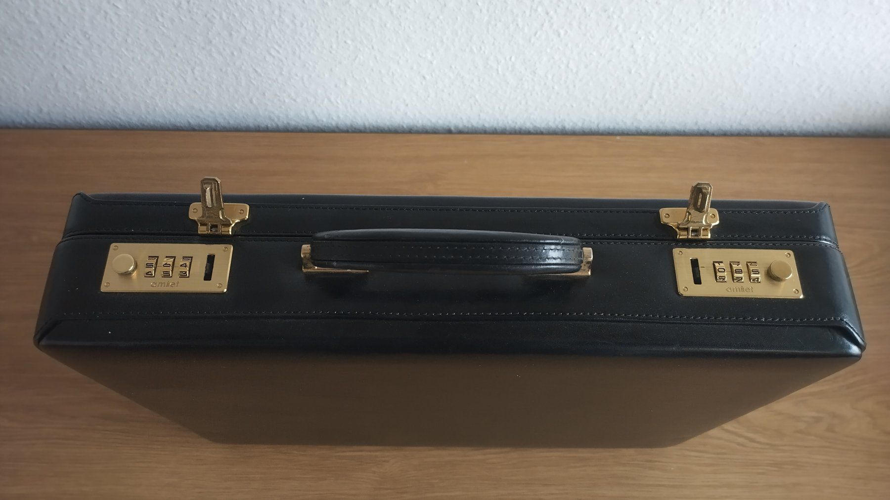 Valigie & Borse: Aktenkoffer Leder Schwarz "amiet" – Usato da Zollikerberg venduto da Alasaka2013 1