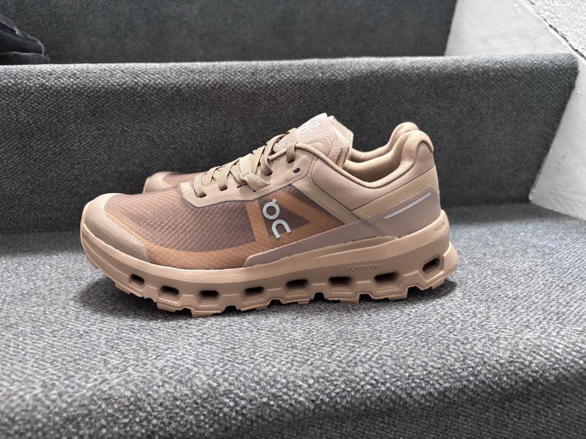 On Scarpe da donna: CloudVista 2 - on running  – Nuovo e nell'imballaggio originale da Zürich venduto da Hanna-Hadorn 3