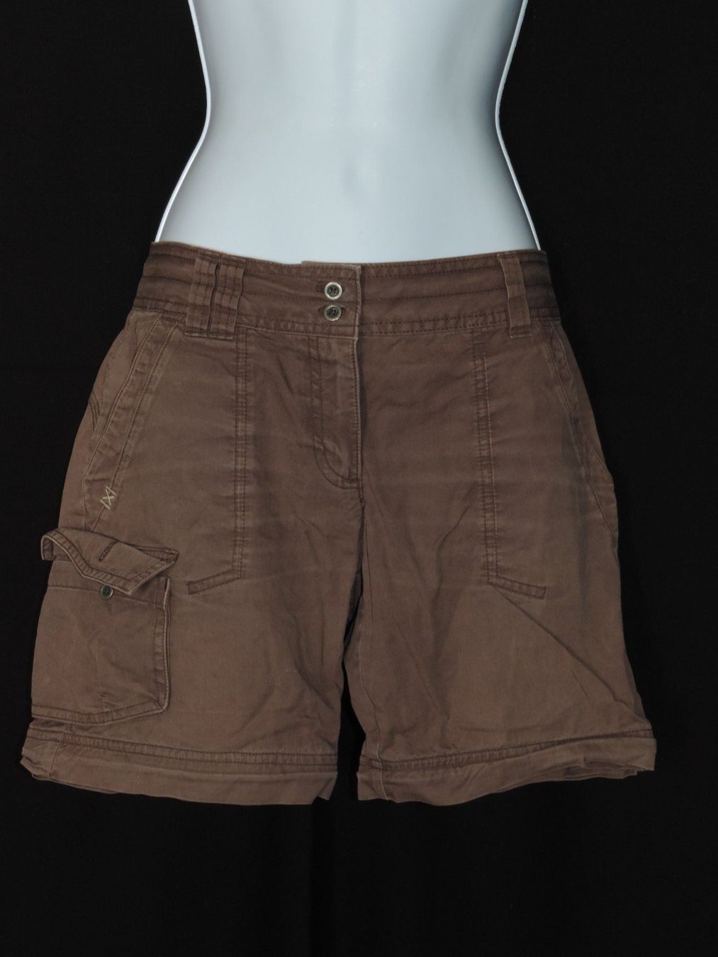 Pantaloni: short brun gris – Usato da Genève venduto da Axelle333