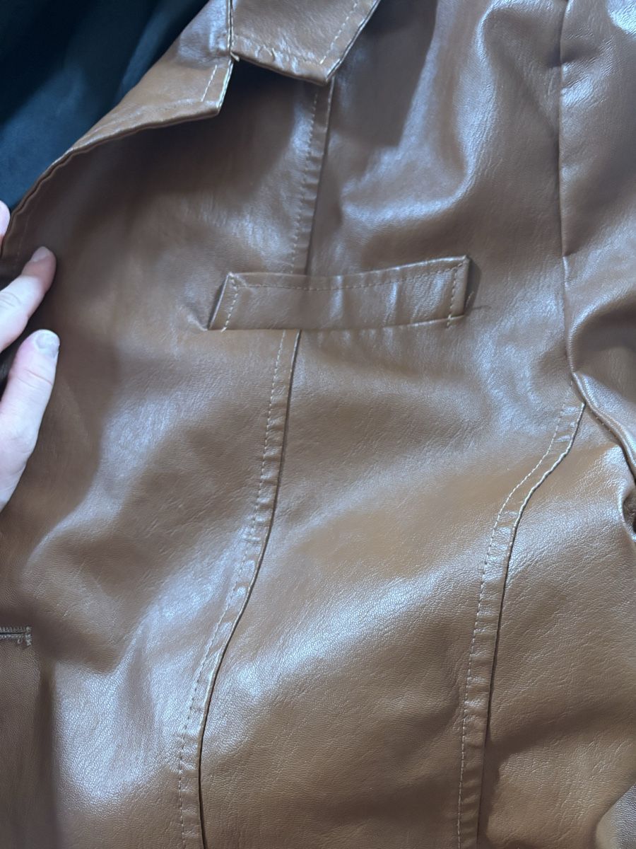 Anzüge: Blazer Kunstleder braun Grösse XL – Neu (gemäss Beschreibung) aus Kirchberg SG von lar_8mw6 6