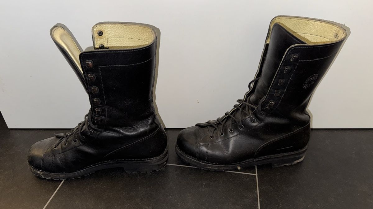 Scarpe da uomo: Militärstiefel von Balmer. Modell Grenadier – Usato da Pfäffikon SZ venduto da JMK911 2
