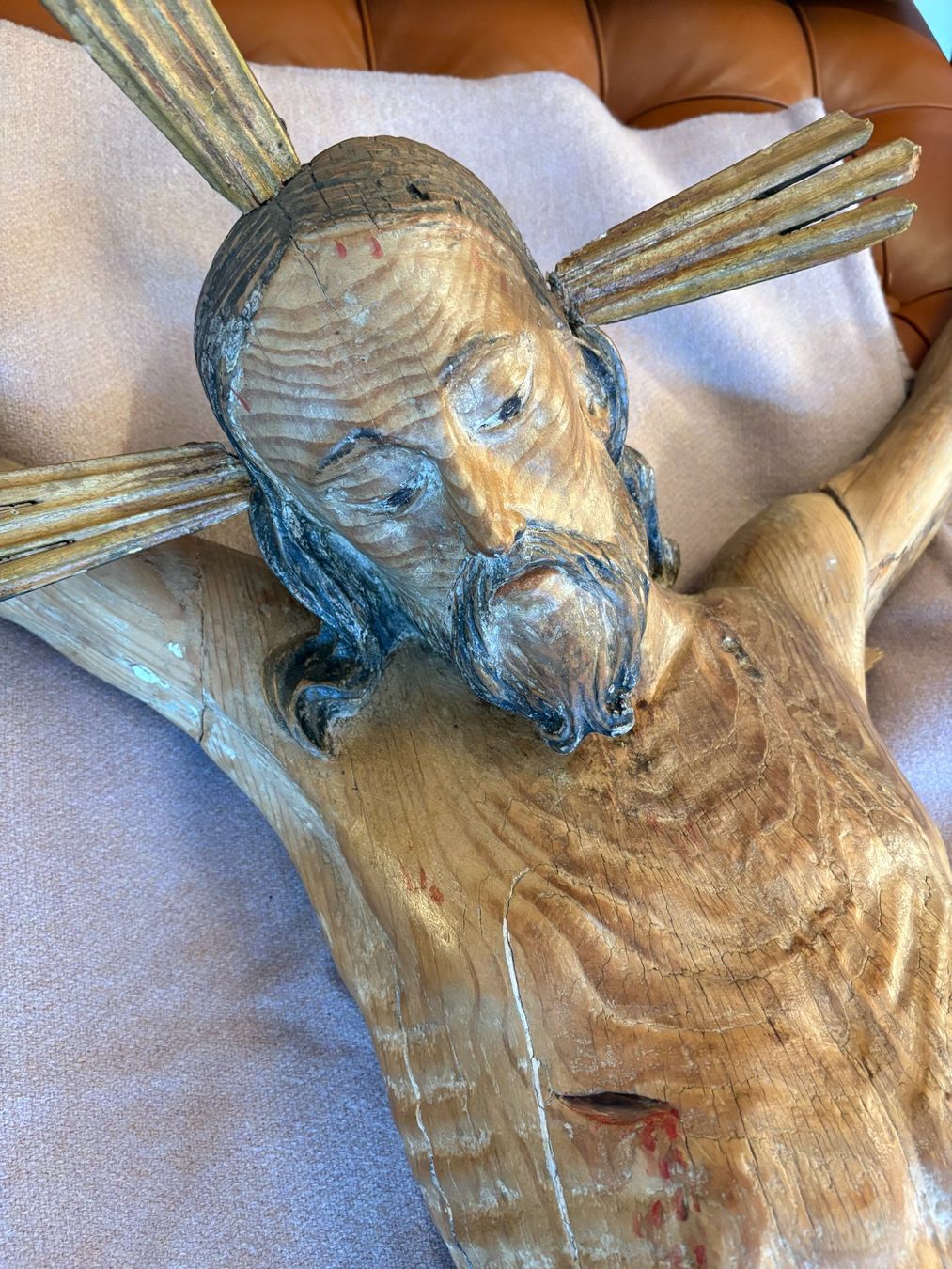 Statuette: Jesus Figur Holz  um 1800 Antik – Usato da Riehen venduto da twentymodern 1