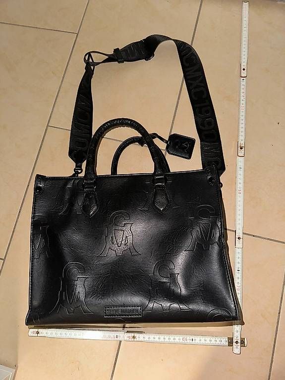 Borse da donna: Originale Steve Madden Umhänge- / Handtasche – Usato da Schlieren venduto da S_Dragon 2