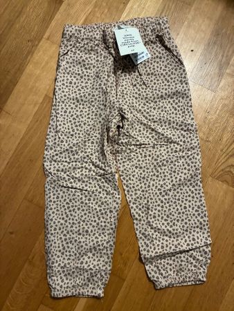 Tolle Sommerhose Gr. 122, Neu