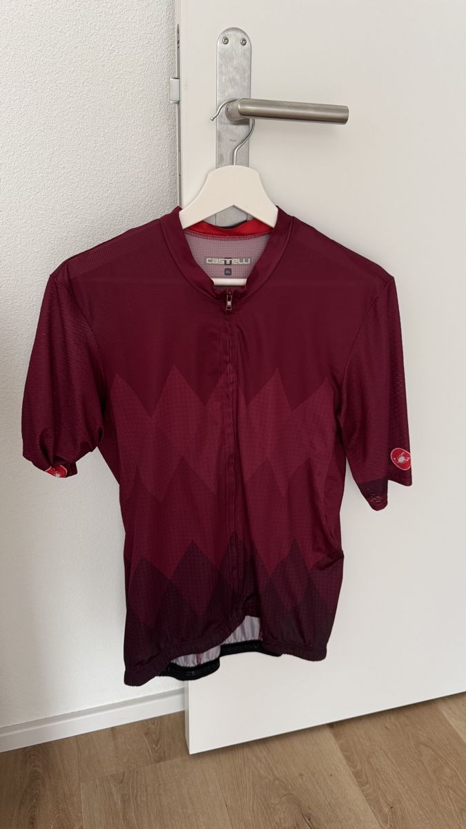 Castelli Canottiere & Pantaloni: Castelli Trikot – Usato da Eiken venduto da ju.bi