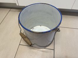 Emaille Eimer weiss blau von 1944 aus Spital 24x26cm
