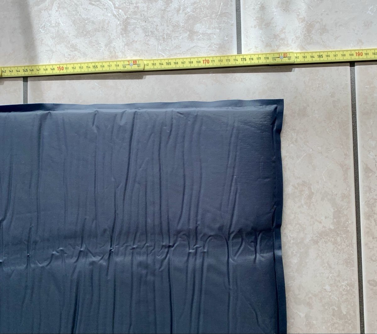 Tappetini fitness: Matelas gonflable Discovery Trek Trail 25 bleu – Usato da Port venduto da granitod 8