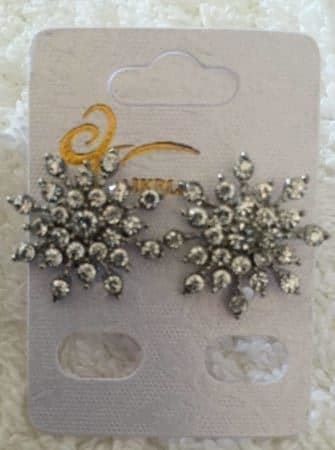 Ohrringe & -stecker: Ohr Stecker set sterne glitzer Ohrringe Ohren – Neu und originalverpackt aus Buchs SG von Billikatze5
