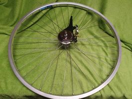 Vorderrad  Velo Shimano NEXUS 28" Neuwertig.