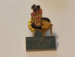 1 Pin Höckeler Zunft Neuenkirch