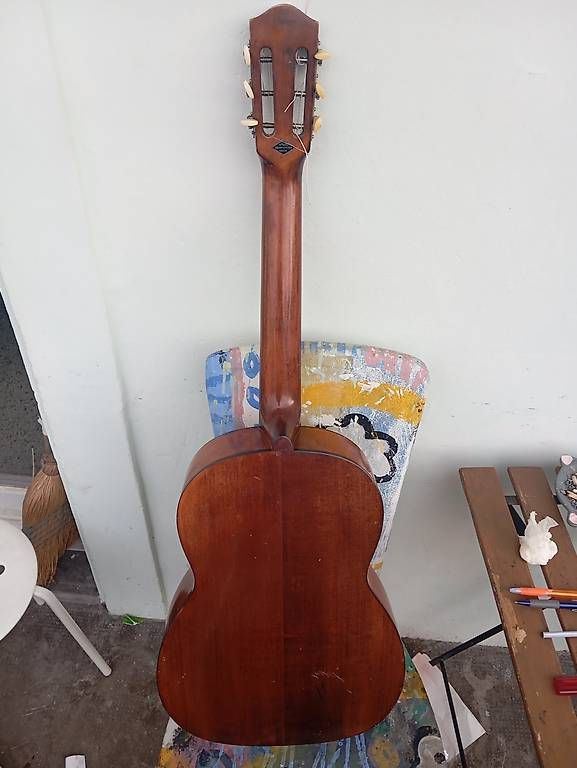 Suzuki Musikinstrumente: 1960 Vintage Suzuki guitar – Gebraucht aus Basel von Petergunn 3
