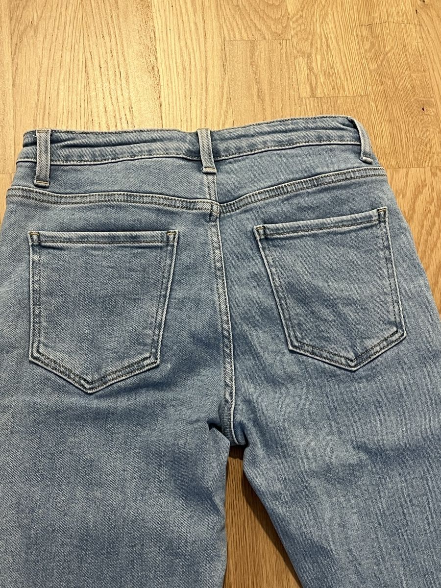 Jeans: zweifarbige Jeans – D'occasion à Glis par jos_hj8q 2