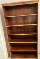 Bücherregal, massiv, Holz, 2 Teilig.