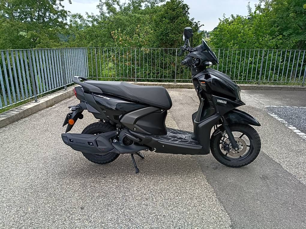Yamaha Altro: Yamaha Ray ZR 125 – Usato da St. Gallen venduto da hel_2ryx 4