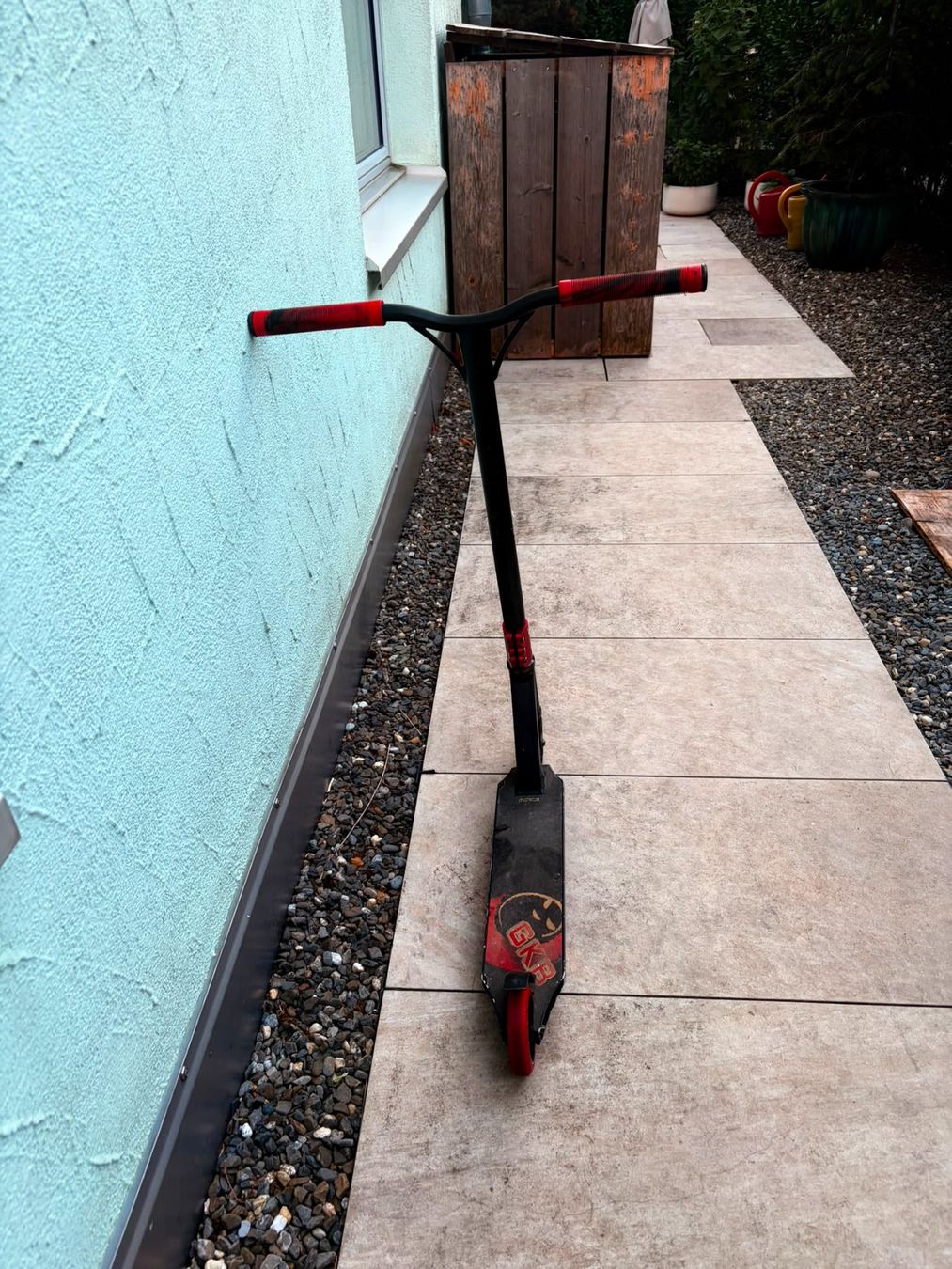 Kickboard: MOTION SCOOTER - Geisterkickboarder Edition – D'occasion à Wetzikon ZH par Roque_SantaCruz 3