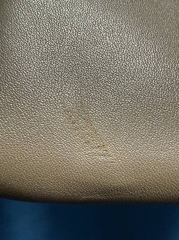 Custodie per cosmetici: Bvlgari Necessaire gold – Usato da Altendorf venduto da Ga04 2