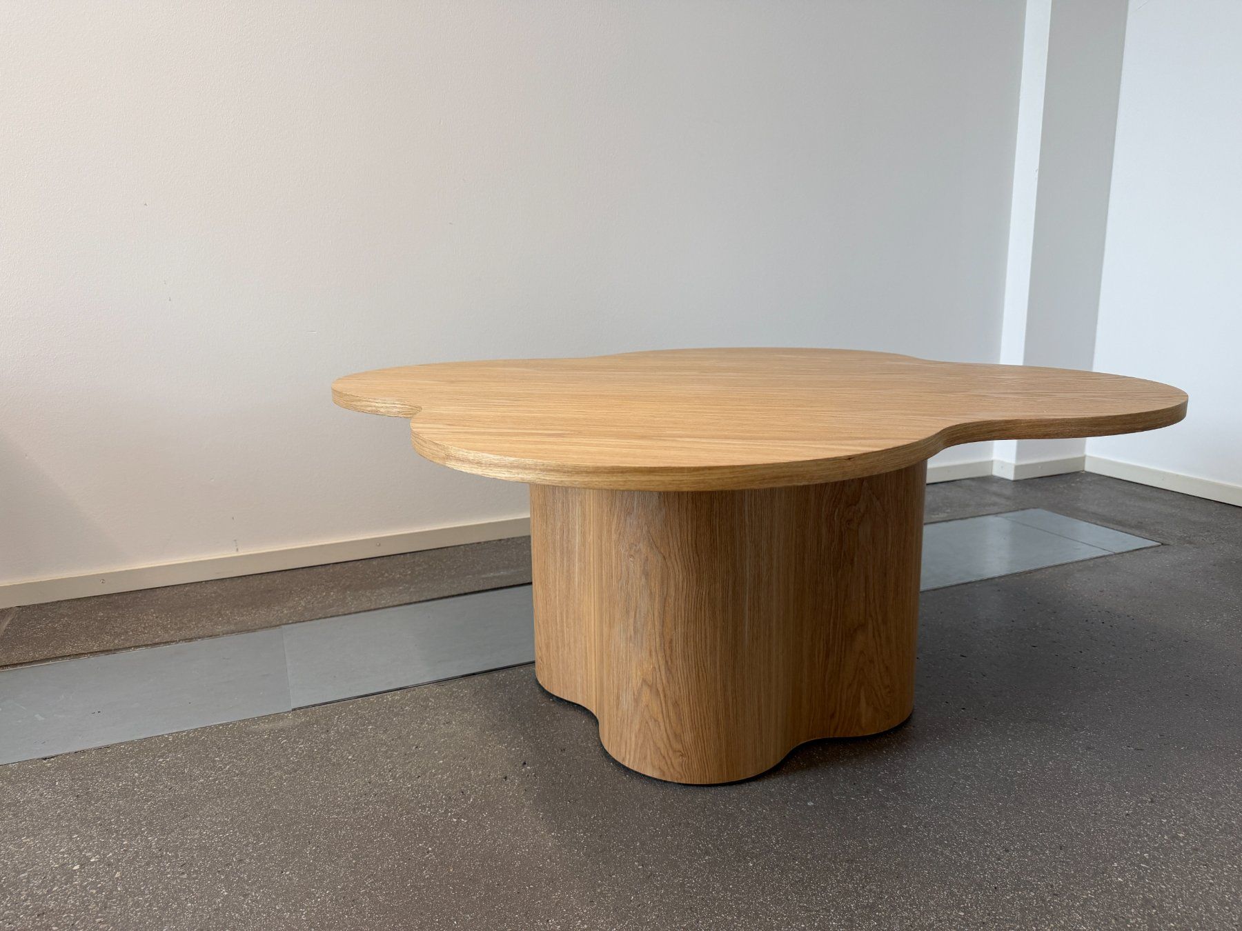 Tavoli: NV Gallery - TABLE Flower – Nuovo (secondo la descrizione) da Penthalaz venduto da tsarerie 1