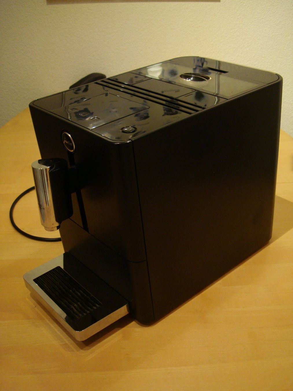 Jura Macchine per caffè & Macchine per espresso: Jura ENA Micro 101 Aroma+ – Difettoso da Affoltern am Albis venduto da Transportfreund 2