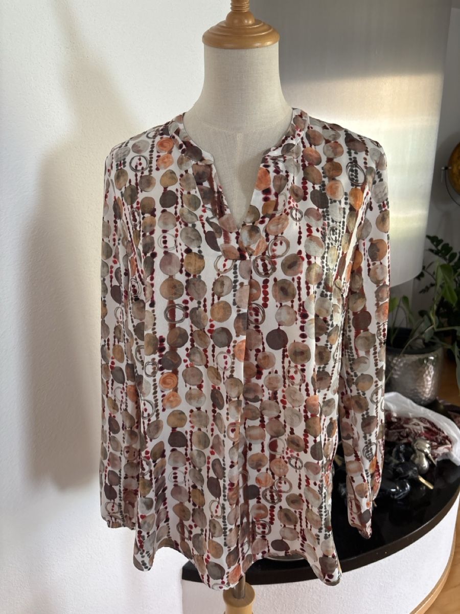 Blusen: Cartoon Bluse Gr 36 – Neu (gemäss Beschreibung) aus Embrach von Dmoney