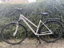 Trekking Bike California weiss (Fast neu)