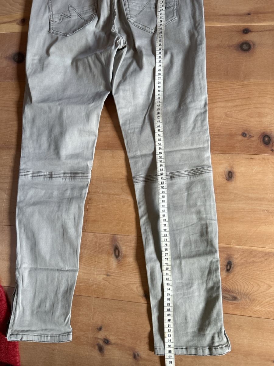 Nile Jeans: Nile Jeans, Damenhose, Gr. S+ – Usato da Münchenstein venduto da sab_d8sk 5