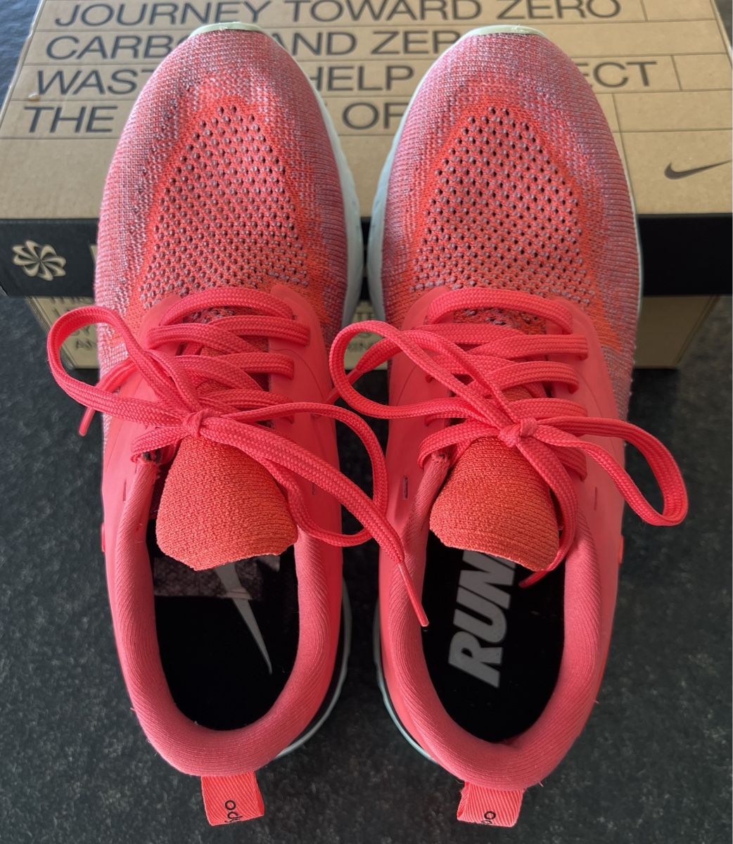 Nike Damenschuhe: NIKE Odyssey React 2 Flyknit Damen Grösse 36.5 – Gebraucht aus Hölstein von ChevalBlanc 3