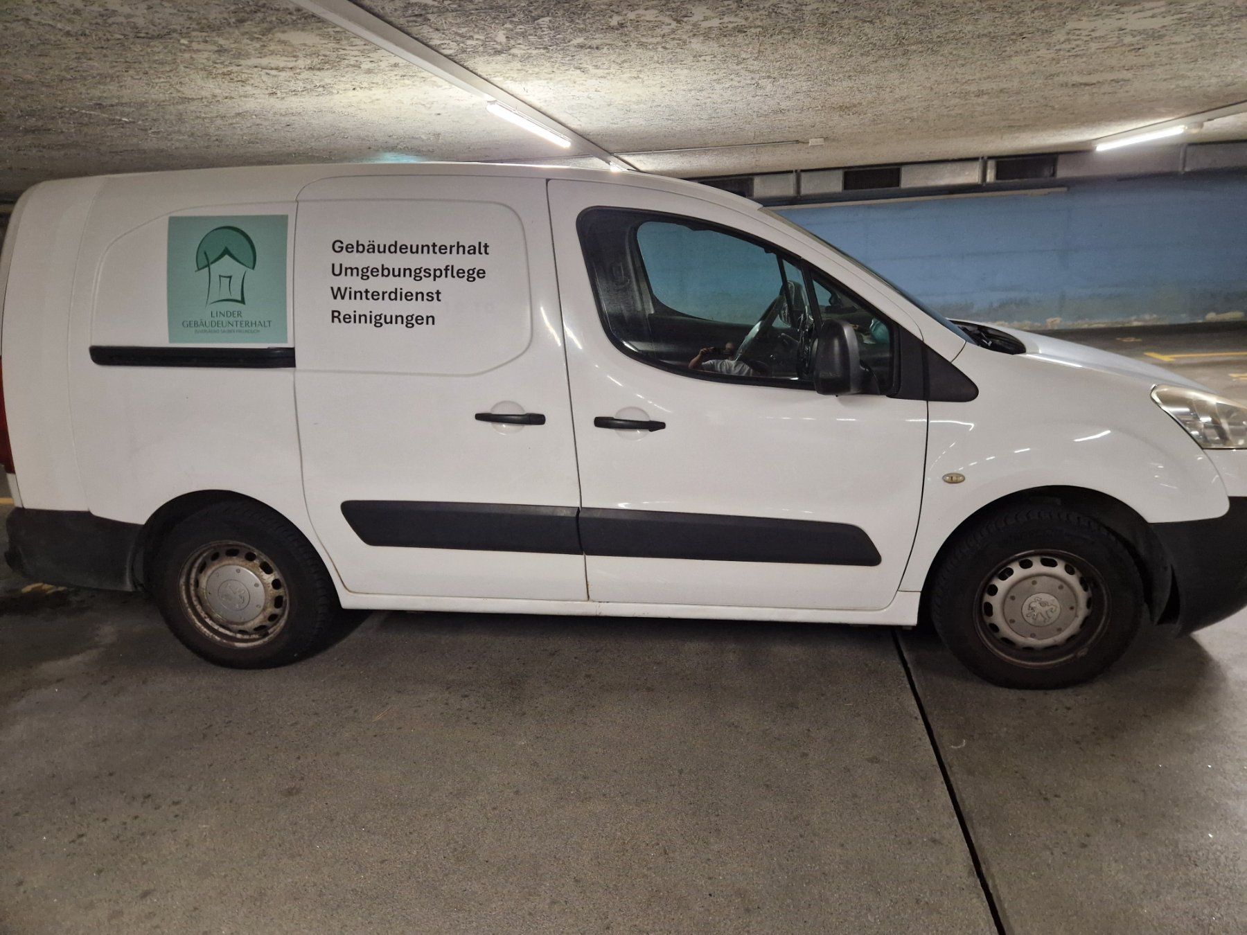 Veicoli commerciali: Peugeot Partner HDI – Usato da Obernau venduto da mar_mf8x 1