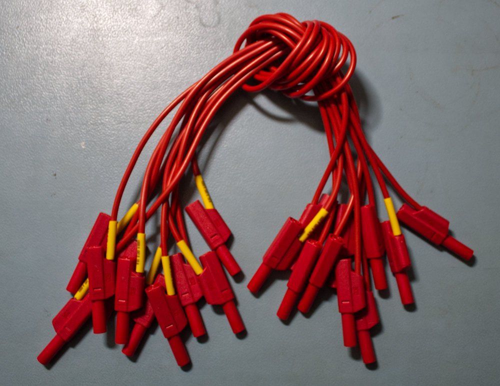 Cavi: 10Stk. Laborkabel mit Sicherheitssteckern - 50cm - Rot – Nuovo (secondo la descrizione) da Zürich venduto da mac_l2k9