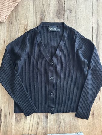 Pieces Strickjacke, Schwarz, Grösse S (entspricht M)